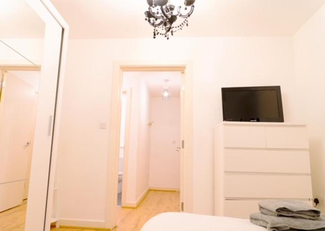 Lovely 1-Bed Apartment In Hackney London Eksteriør bilde